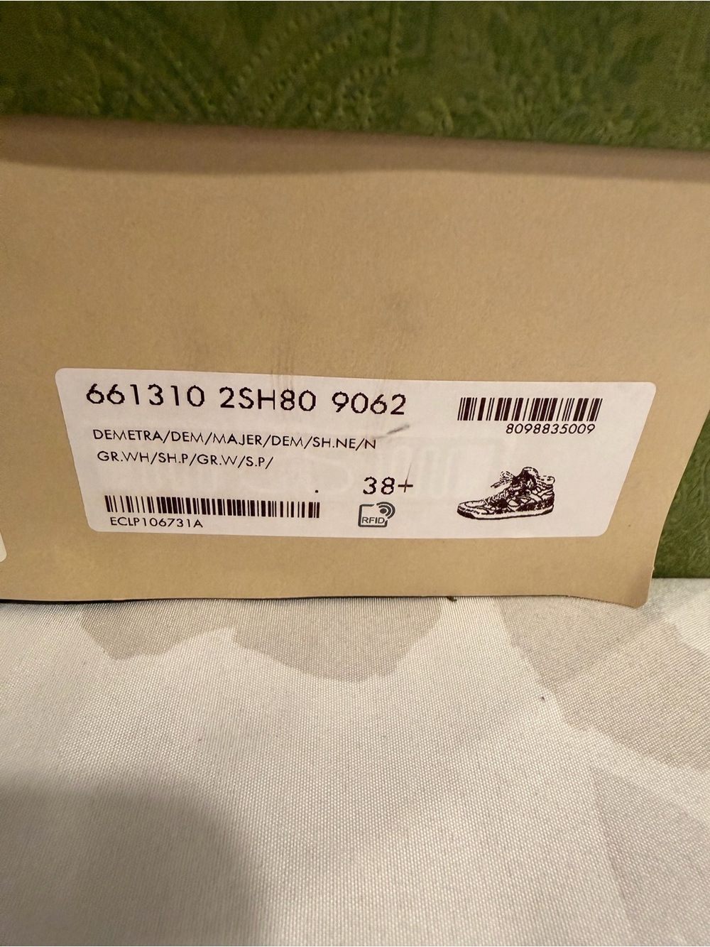 Auth Gucci Men High-Top Sneakers in White, Green, Orange, Yellow, Blue, Purple - Picture 2 of 6